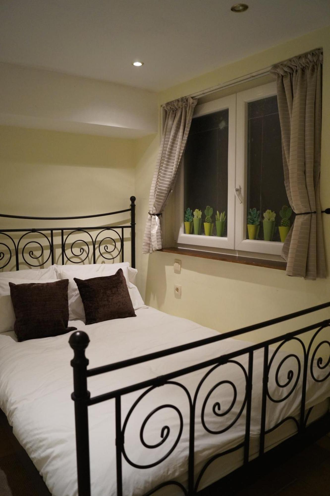 Archimede Guest House Brussel Rom bilde