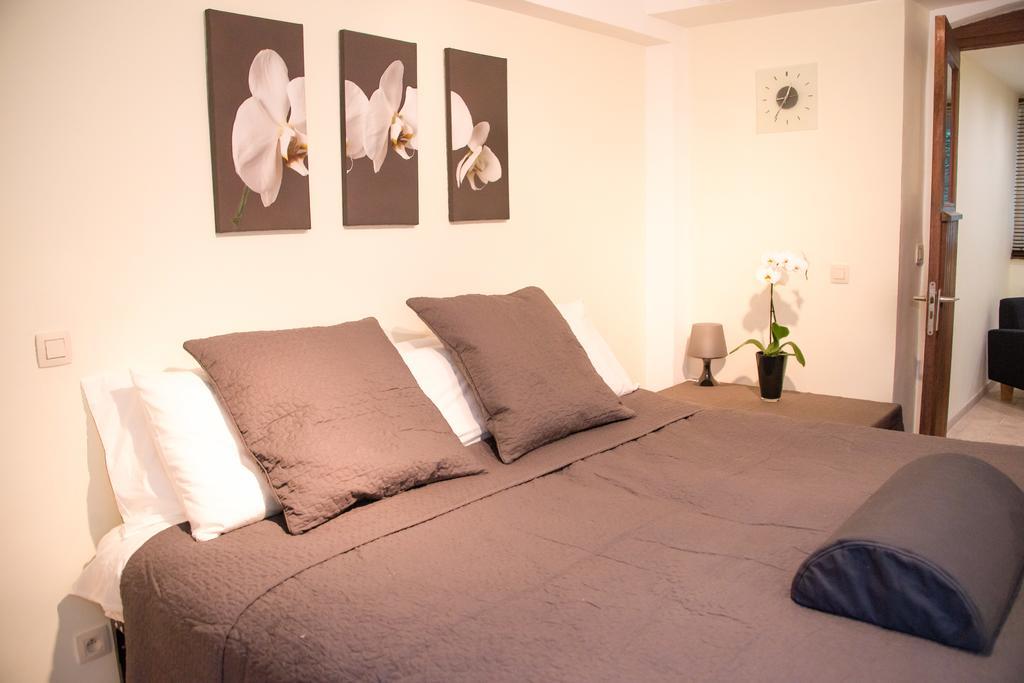 Archimede Guest House Brussel Rom bilde